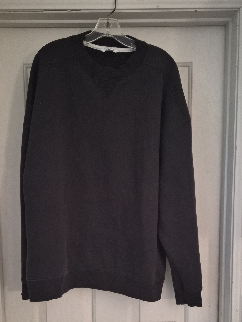 DSG Black Crewneck Sweater - Unbranded